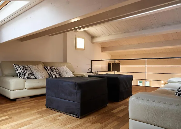 公寓 Loft Del Faro 法诺